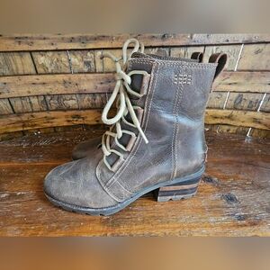 Sorel Brown Boots Size 6